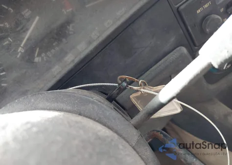 1988 BMW 325 I Automatic from USA, damaged, VIN WBABB230XJ8858568